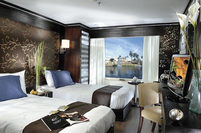 4-Day 3-Night Nile Cruise from Aswan to Luxor - Private Tour - Day 2: Kom Ombo plus optional Abu Simbel sunrise effort