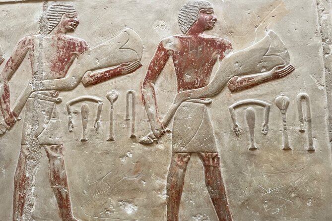 All inclusive Giza Pyramids,Sphinx,lunch,Camel,insid 3rd pyramid - Lunch at Kushary or Falafel: simple local fuel with a real break