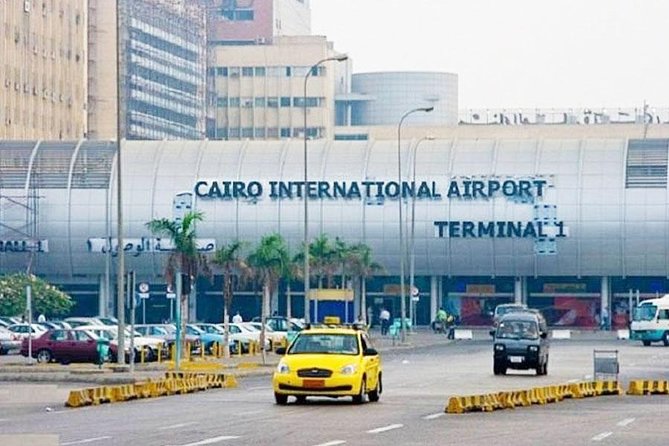 Cairo Airport Private Arrival Transfer - Vehicle size, comfort, and the real luggage limits