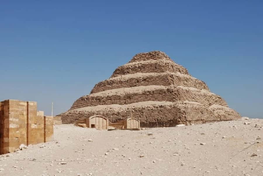 Cairo: Memphis, Sakkara and Dahshur Pyramids Day Tour - How the Day Flows: Saqqara, Dahshur, and Memphis in Sequence