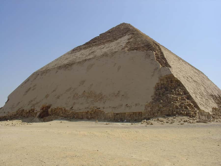 Cairo: Memphis, Sakkara and Dahshur Pyramids Day Tour - Memphis Ruins: Seeing Power Without the Pyramid Shape