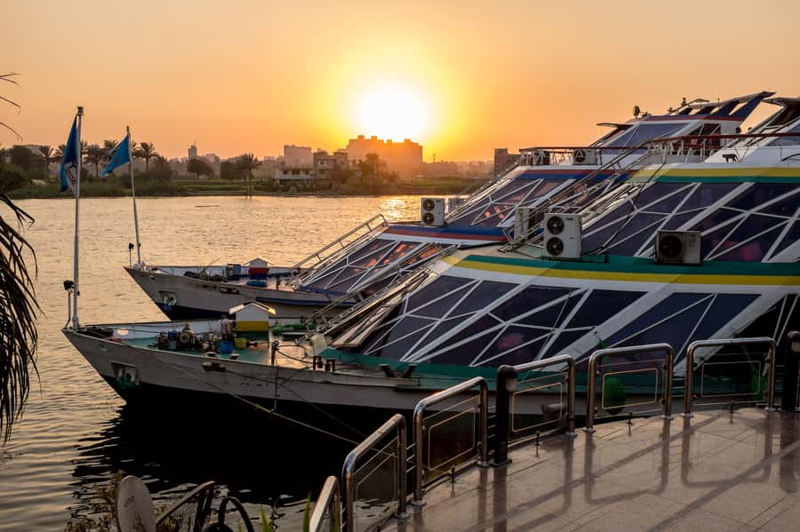 Cairo: Nile Sunset Dinner Cruise, Show & Optional Transfer - The sail and sunset: what the timing really feels like
