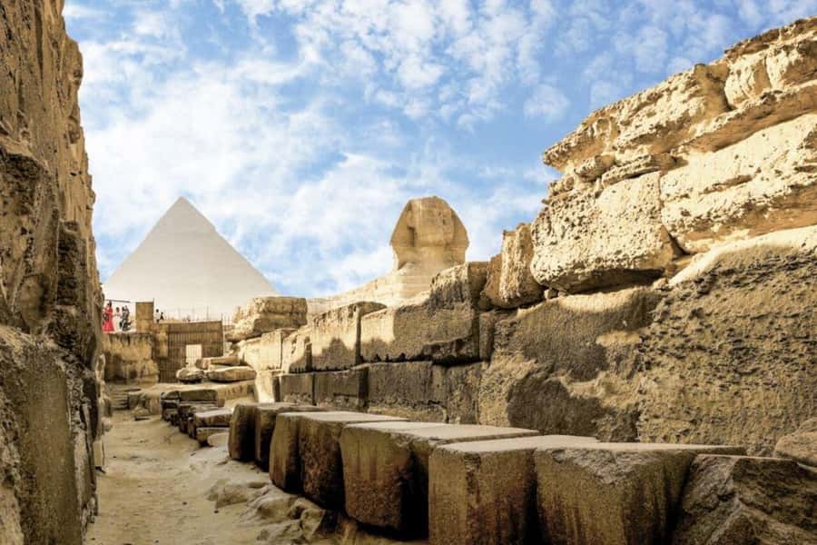 Cairo: Pyramids & Great Sphinx Private Tour with Camel Ride - The Great Sphinx of Giza: how the story changes when you know what to look for