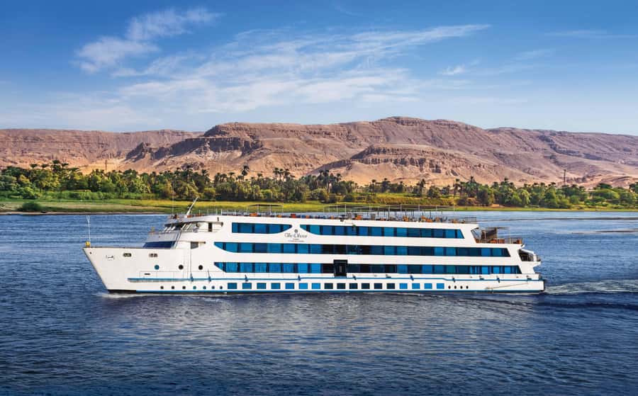 From Aswan: 3-Day Cruise to Luxor with Hot Air Balloon - Day 1: Abu Simbel by Pickup, Then Kom Ombo as the Night-Cap