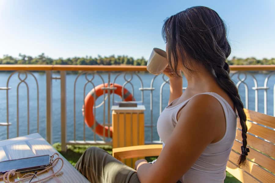 From Aswan: 4-Day Nile Cruise from Aswan to Luxor with Guide - Day 2 Choice Point: Abu Simbel Add-On or a Free Morning