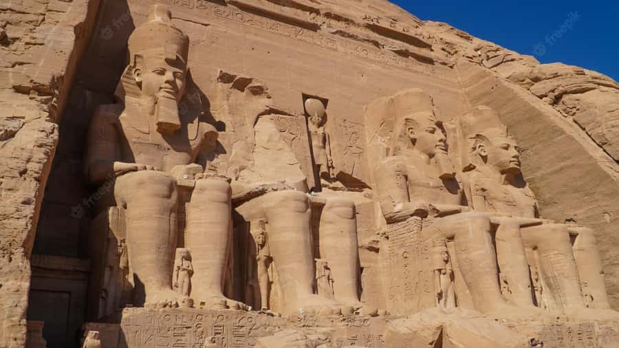 From Aswan: Abu Simbel Temple Day Trip with Hotel Pickup - What to bring: turn a hot, long day into a manageable one