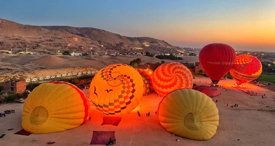 From Aswan:4 Days Nile Cruise Luxor Abu Simbel & Air Balloon - Money Notes: Entrance Fees, Tips, and What to Prepare