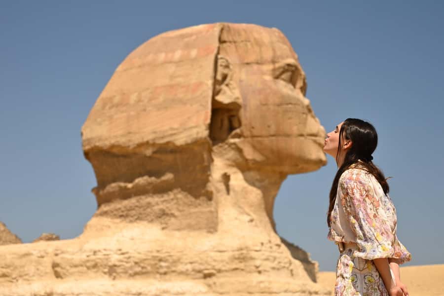From Cairo: Half-Day Tour to Pyramids of Giza and the Sphinx - The Great Pyramid Area: Outside Walk vs Going Inside (Add-On)