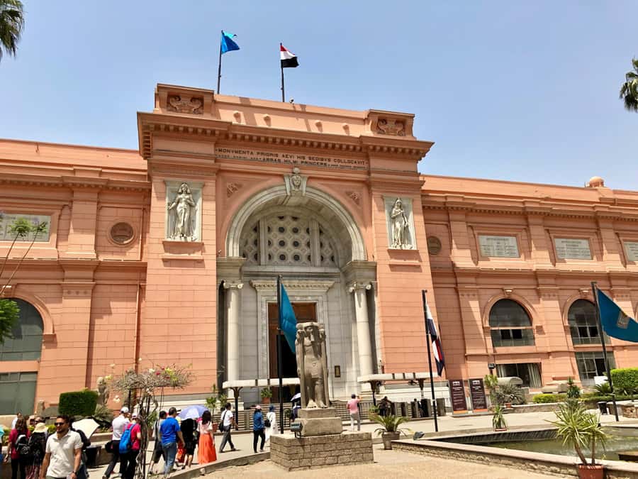 From Hurghada: Full-Day Trip to Cairo by Plane - Pro Photography and the Extra Touches That Make the Day Feel Finished