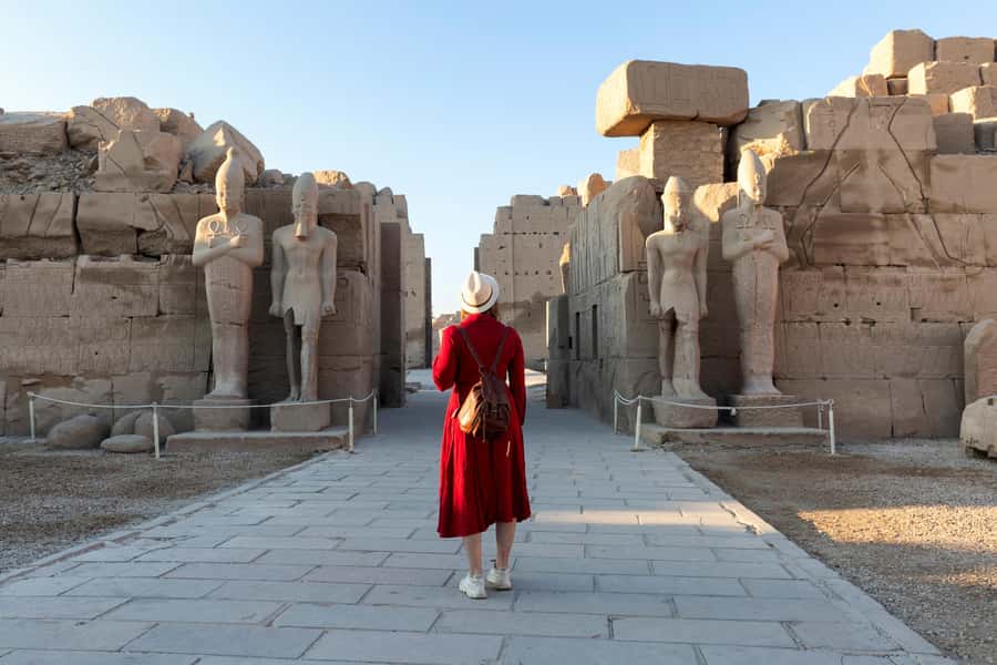 From Luxor: Guided Tour to East or West Banks with Lunch - Hatshepsut’s Temple: The Female Pharaoh Stop That Changes the Mood