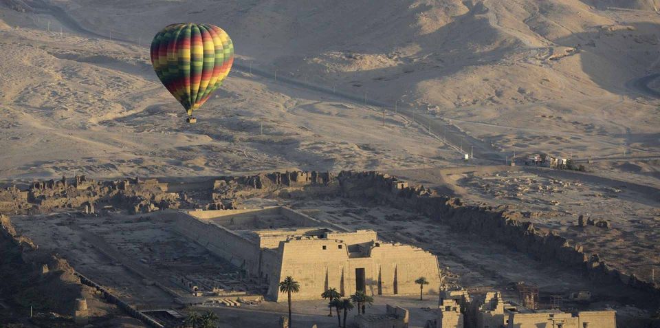 Hurghada: 2-Day Luxor Tour with Hotel, Balloon, & Boat Ride - West Bank power stops: Valley of the Kings, Hatshepsut, Memnon