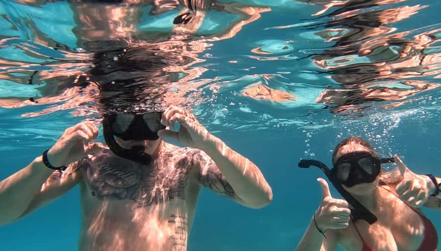 Hurghada: 3-Island Speedboat, Dolphin Watching & Snorkeling - The sandbank: Abi Monkar for that walk-out-on-sand feeling