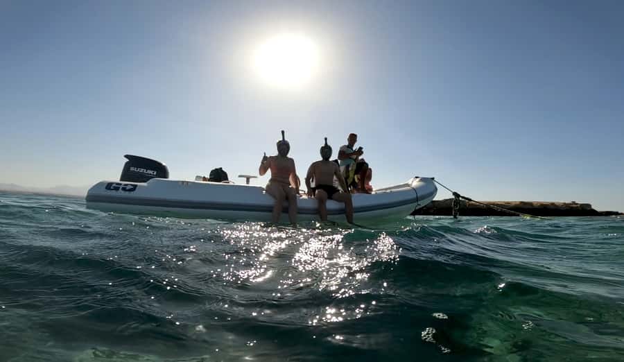 Hurghada: 3-Island Speedboat, Dolphin Watching & Snorkeling - Getting to the harbor without losing your morning