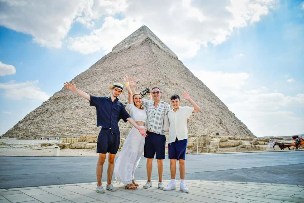 Hurghada: Cairo Pyramids, Sphinx & Egyptian Museum Day Trip - Lunch in Cairo: A Real Break With a View When You’re Lucky