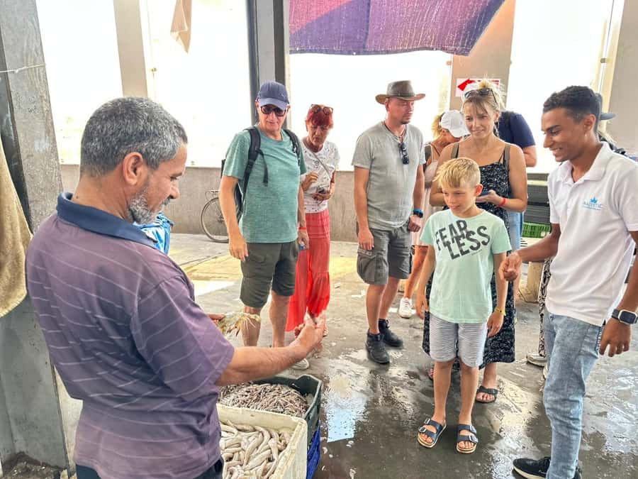 Hurghada: City Guided Tour with Local Market Stop - Hurghada beyond the beach: what you’re really buying for $25