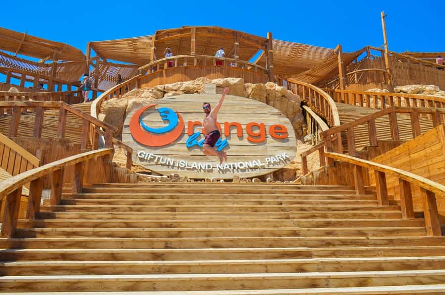 Hurghada: Giftun Island Orange Bay Speedboat Cruise & Lunch - Price and value: what $174 for up to 2 really covers