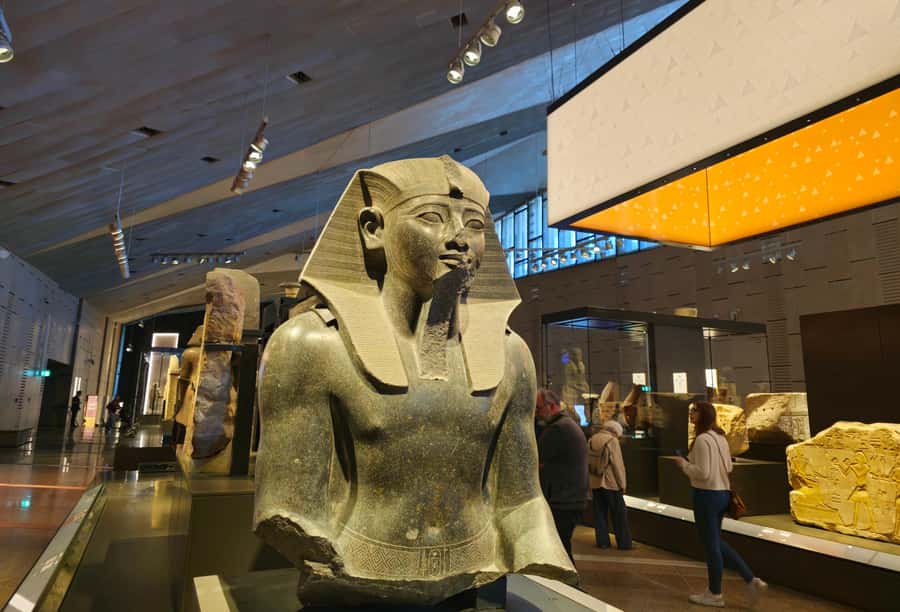 Hurghada: Grand Egyptian Museum, Pyramids & Sphinx Day Tour - Hurghada to Cairo: the early-morning transfer that shapes your whole day