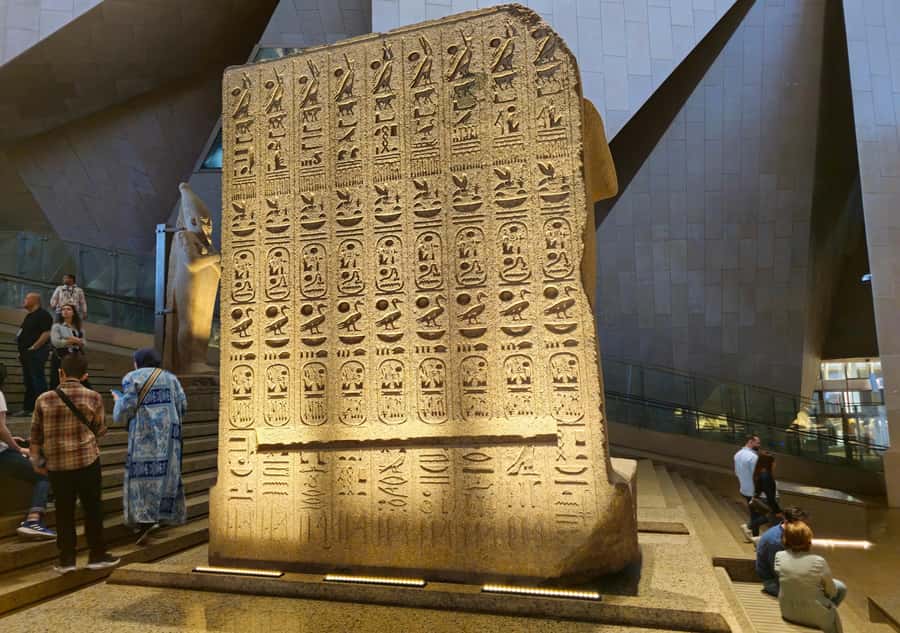 Hurghada: Grand Egyptian Museum, Pyramids & Sphinx Day Tour - Grand Egyptian Museum (GEM): how to use your two hours well