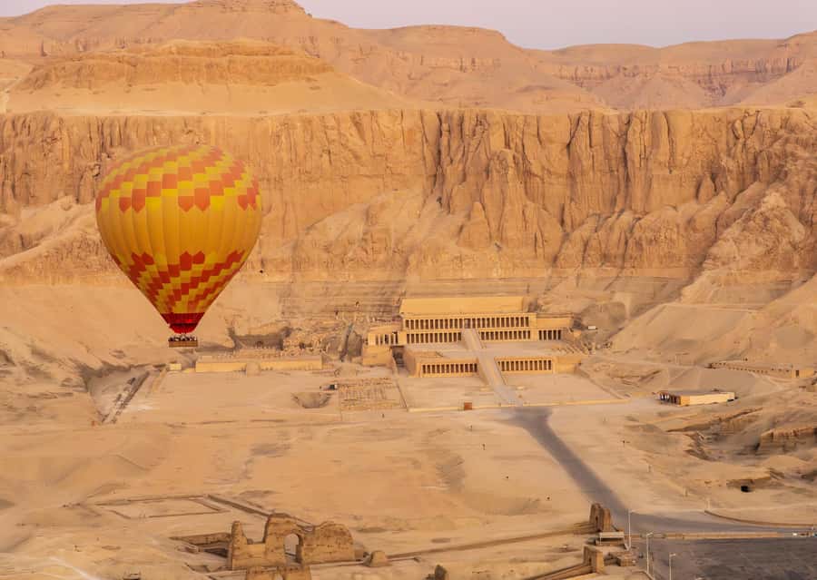 Hurghada: Luxor Hot Air Balloon Ride and Day Tour With Meals - Price and Logistics: Is $270 a fair deal for this much Luxor?