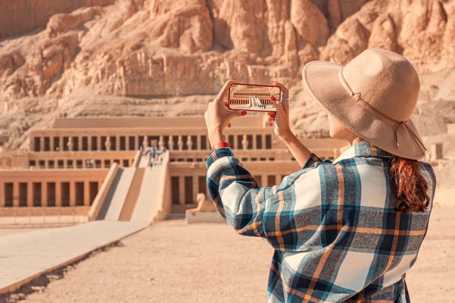 Hurghada: Luxor Hot Air Balloon Ride and Day Tour With Meals - Karnak Temple Complex: the Hypostyle Hall in the daytime