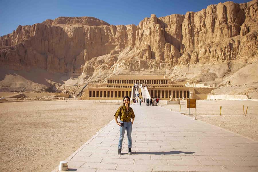 Hurghada: Luxor Tour with Valley of Kings, Karnak & Tut Tomb - City of the Dead and the Colossi of Memnon: Big Statues, Big Meaning