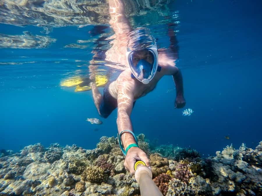 Hurghada: Orange Bay Island Boat Trip w/ Breakfast and Lunch - Orange Bay Island: 2 Hours to Chill (and Yes, Crowds Can Happen)