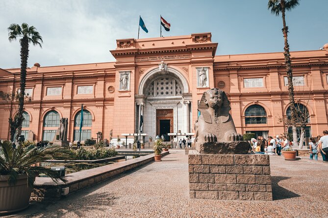 Hurghada Pyramids & Museum Small Group Tour by Van - Egyptian Museum: fast-track entry that helps you see more than mummies