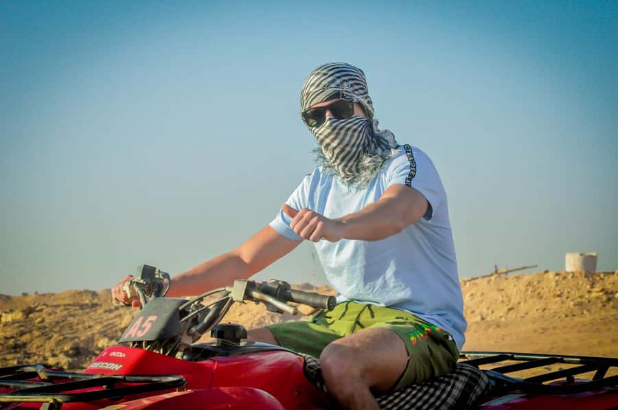 Hurghada: Quad Bike Tour of the Desert and Red Sea - The 2-hour quad ride through dunes and plains: photo stops, Red Sea views, and pace options