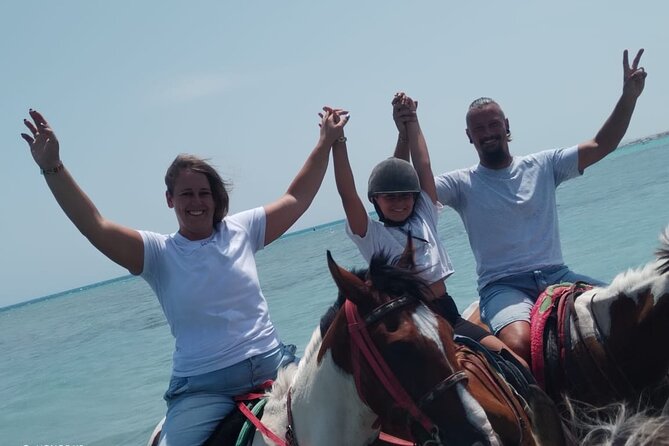 Hurghada: Red Sea & Desert Horse Riding Tour with Swimming - Pickup, stables, and the pre-ride briefing that makes a difference