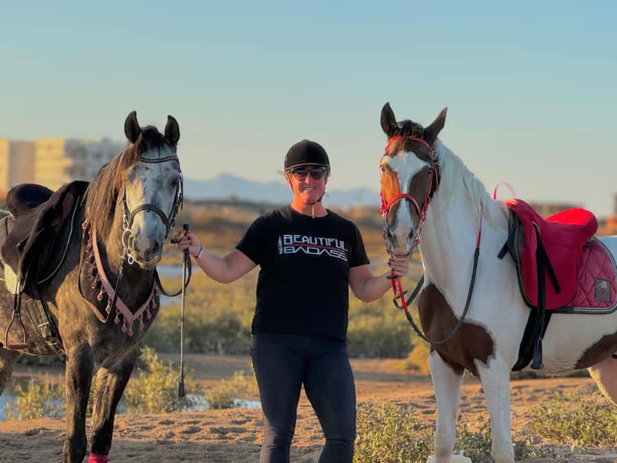 Hurghada: Sea & Desert Horse Riding tour/w Swimming&Transfer - Choosing your ride length: 90 minutes vs 2 hours vs longer
