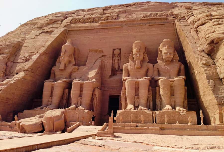 Luxor: Abu Simbel Temple Private Guided Day Trip with Lunch - Key things to know before you go