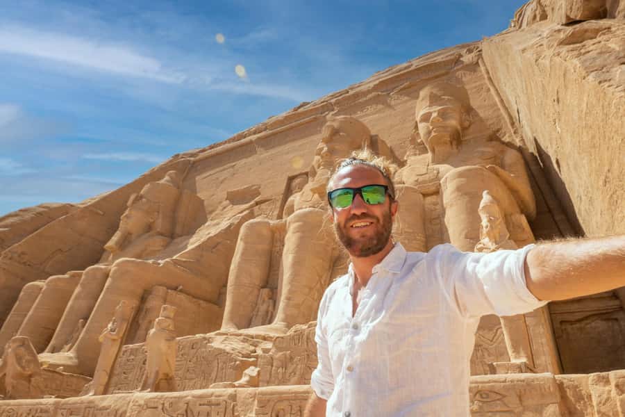 Luxor: Abu Simbel Temple Private Guided Day Trip with Lunch - Luxor to Abu Simbel in one day: what 15 hours really means