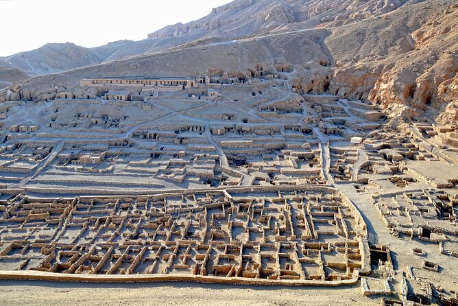 Luxor Day Tour: Valley of Kings & Queens & Hatchepsut Temples - Pickup, private tour flow, and how you’ll spend your day