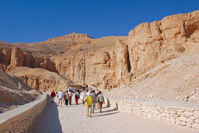 Luxor Day Tour: Valley of Kings & Queens & Hatchepsut Temples - Valley of the Kings: Amenhotep III’s world underground and up close