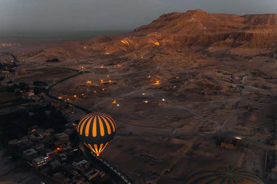 Luxor: Hot Air Balloon Ride over Luxor Relics - Luxor from above: why sunrise is the real star