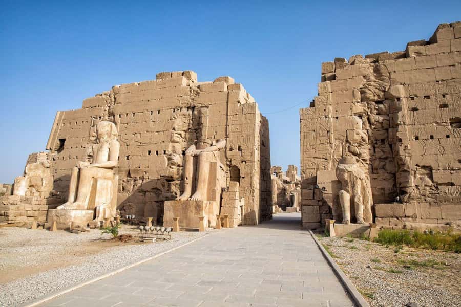 Luxor: Private Full-Day Luxor Highlights Tour with Pickup - East Bank Switch: Karnak Temple’s Amun Complex and Its Big, Serious Scale