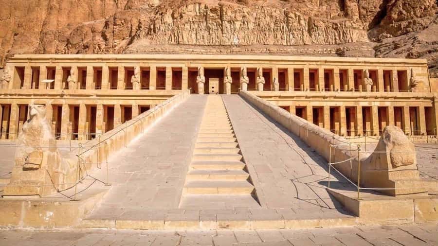 Luxor: Shared Full-Day Tour to Luxor West and East Banks - Key points before you go