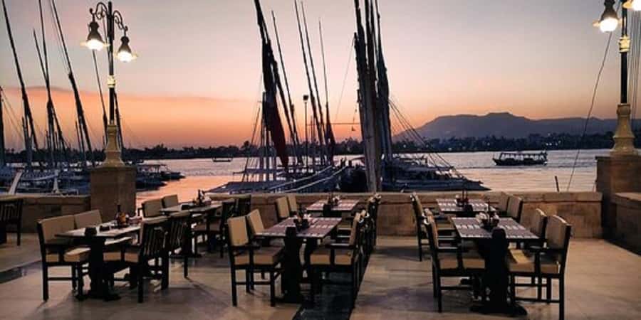 Luxor: Valley of the Kings and Queens Guided Tour with Lunch - Key highlights worth your attention