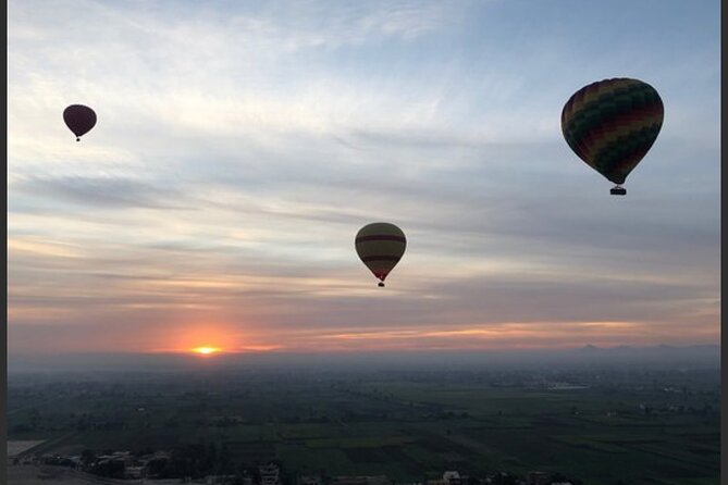 Luxury Sunrise Balloon Ride in Luxor with Hotel Pickup - Professional Pilots and the Safety Vibe: What to Expect