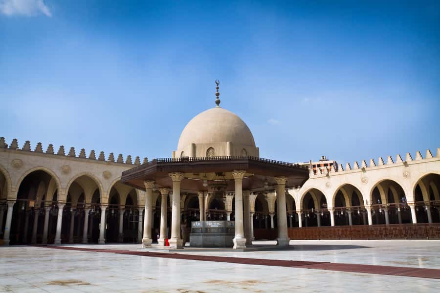 Old Cairo and Khan El Khalili Bazaar: Private Half-Day Tour - Pickup and Cairo traffic: the difference between stressful and smooth