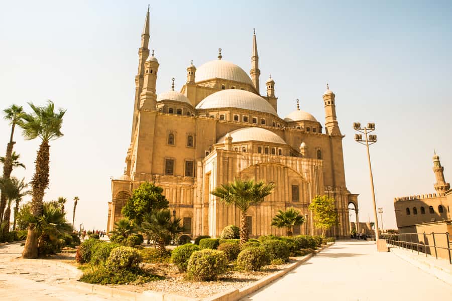 Old Cairo: Full-Day Islamic and Coptic Cairo Tour with Lunch - Lunch near Old Cairo, then Khan el-Khalili with a game plan