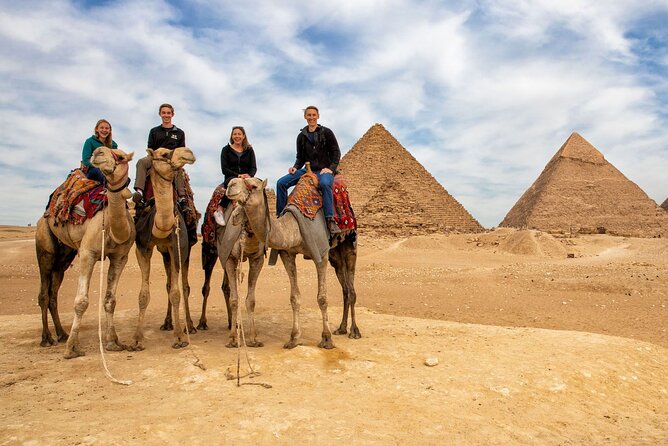 Private Full-Day Tour to Giza Pyramids,Sphinx,Memphis, and Saqqara - Memphis: The Ancient Capital and Those Giant Statues