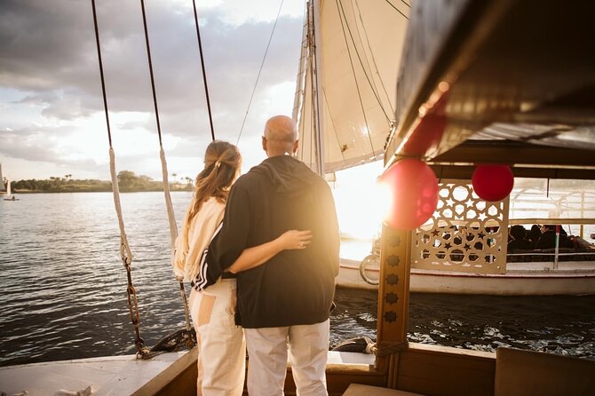 Private Romantic Dinner on the Nile - The meal service: what’s included and what to expect