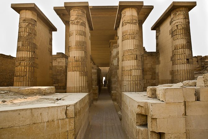 Private Tour: Giza Pyramids, Sphinx, Memphis, Sakkara - Solar Boat Museum upgrade: when it’s worth paying more