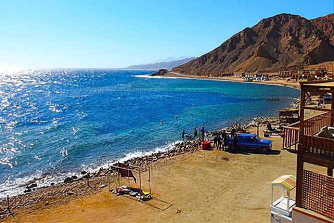Sharm El Sheikh: Colored Canyon Jeep Tour with Blue Hole & Dahab - Lunch by the sea and the small comfort checklist