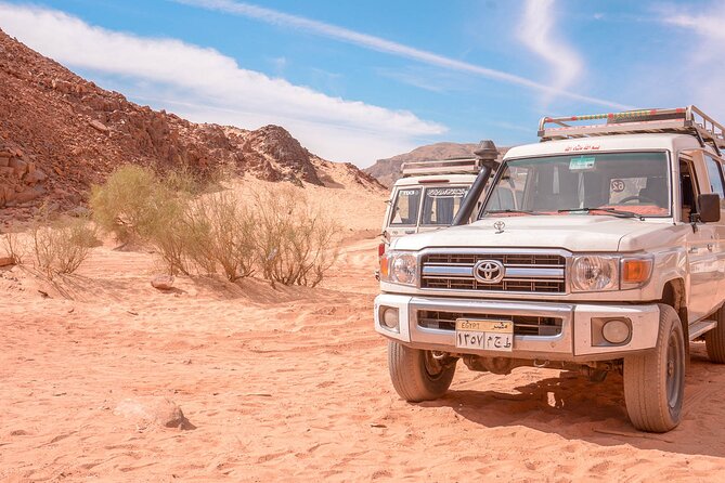 Sharm El Sheikh: Colored Canyon Jeep Tour with Blue Hole & Dahab - Dahab bazaar stop: shopping without turning your day into a sales pitch