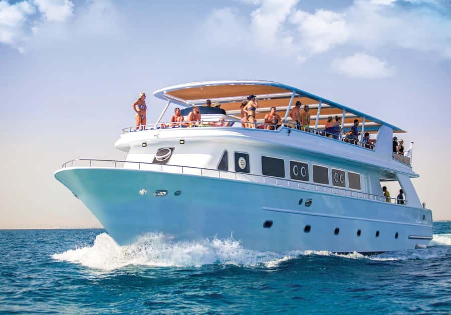 Sharm El-Sheikh: Luxury Ras Mohammed & White Island Cruise - Ras Mohammed and White Island: the day trip that makes sense