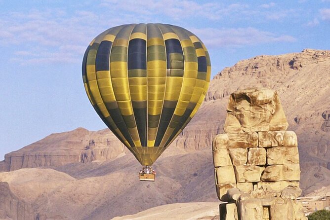 Sunrise Ballooning Luxor with Transfers Included - The 5:00am ride: getting from your hotel to the launch field